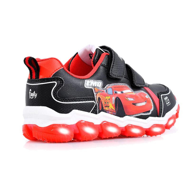 Precio de las zapatillas footy hot sale