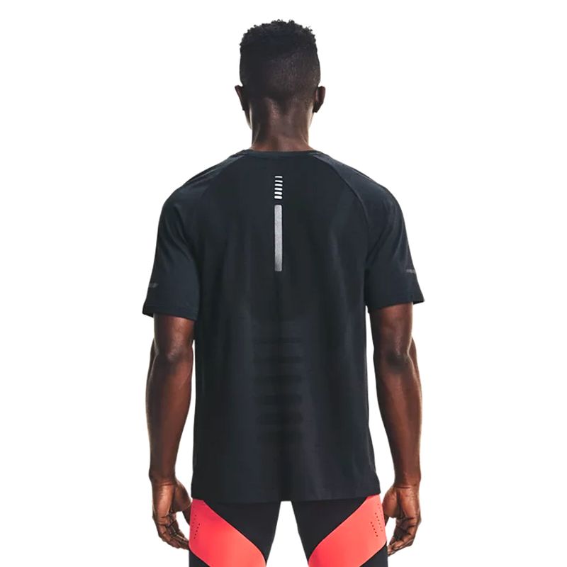 REMERA RUNNING HOMBRE UNDER ARMOUR STREAKER - rossettiar