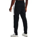 PANTALON-TRAINING-HOMBRE-UNDER-ARMOUR-TRICOT-FASHION