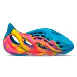 ZUECOS-NATACION-NIÑO-HARENNA--DELFIN