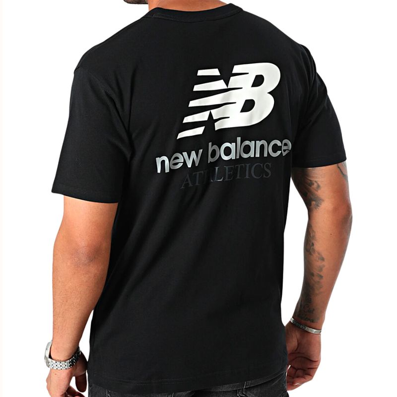 REMERA-URBANA-HOMBRE-NEW-BALANCE-ATHLETICS-REMASTERE