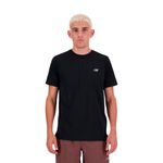 REMERA-TRAINING-HOMBRE-NEW-BALANCE--SPORT-ESSENTIALS-BK