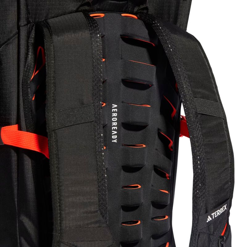 MOCHILA-OUTDOOR-UNISEX-ADIDAS-TERREX