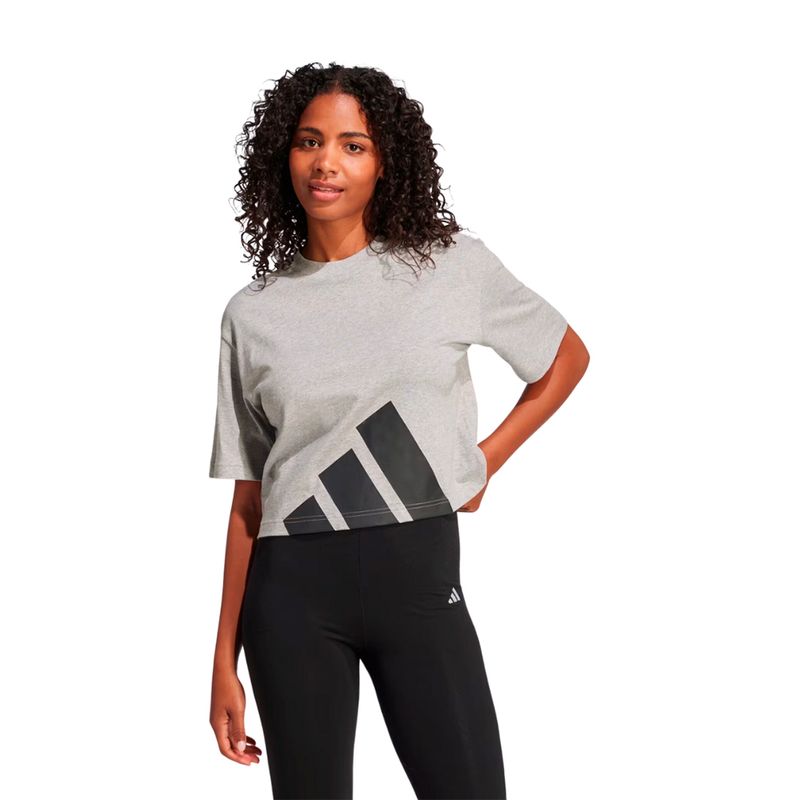 REMERA-URBANA-MUJER-ADIDAS-ESSENTIAL