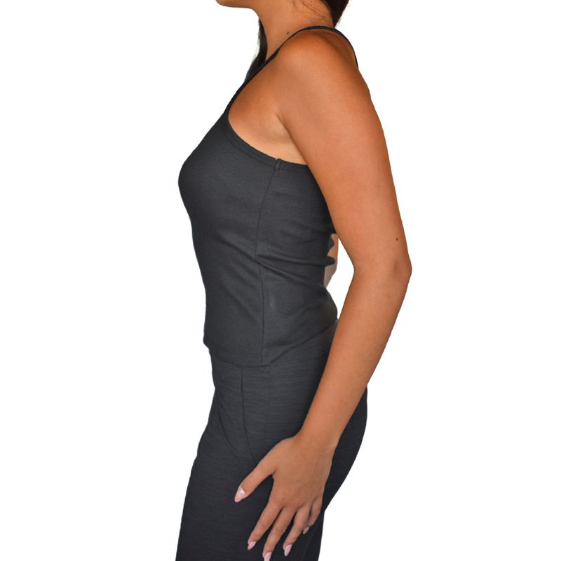 MUSCULOSA-URBANA-MUJER-FEMME-REEB-BRETEL