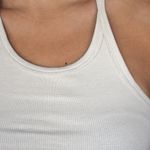 MUSCULOSA-URBANA-MUJER-FEMME-REEB-BRETEL