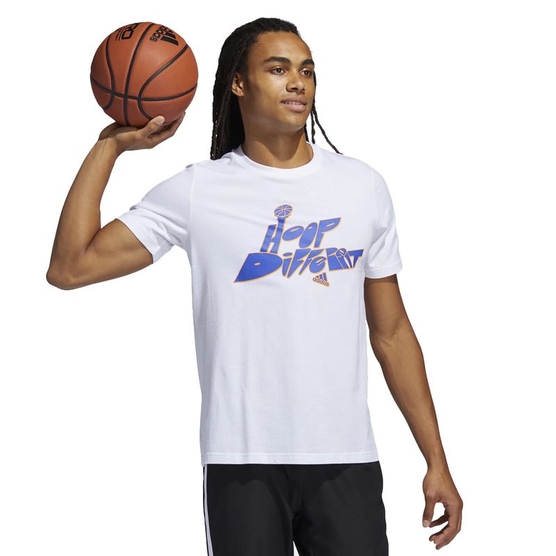 REMERA-BASQUET-HOMBRE-ADIDAS-HOOP-DIFFERENT
