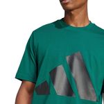 REMERA-URBANA-HOMBRE-ADIDAS-ESSENTIALS-LOGO-GRANDE