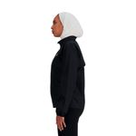 CAMPERA-TRAINING-MUJER-NEW-BALANCE-SPORT-ESSENTIALS