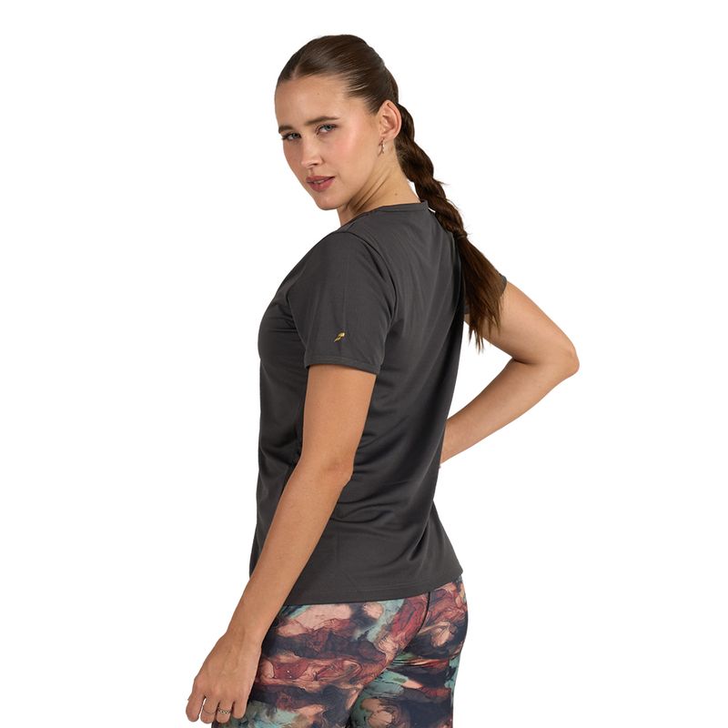 REMERA-FITNESS-MUJER-FEMME-ROSALIA