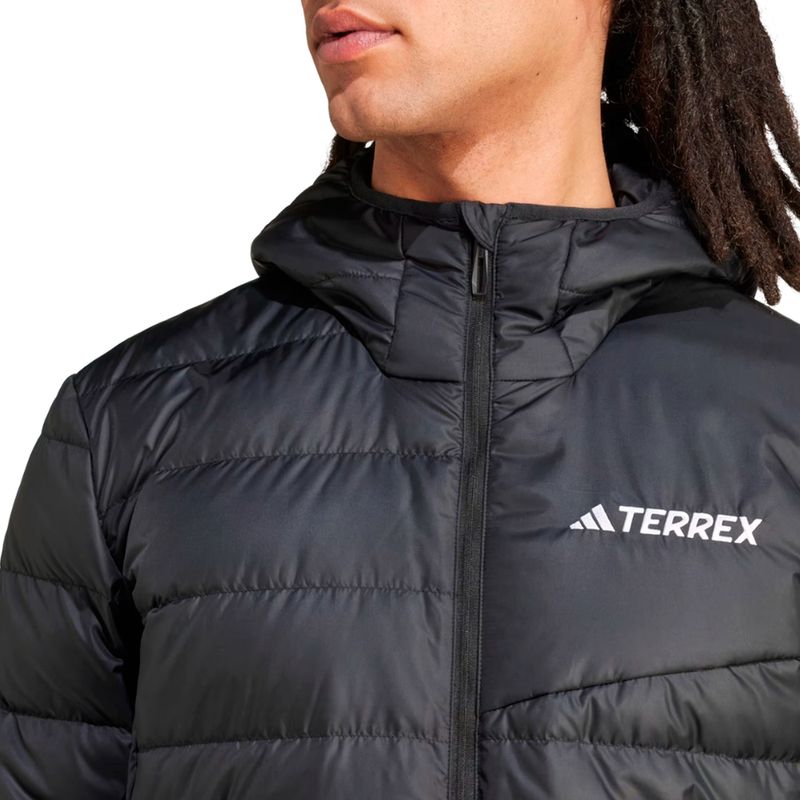 CAMPERA-TREKKING-HOMBRE-TERMICA-LIGERA-TERREX-MULTI