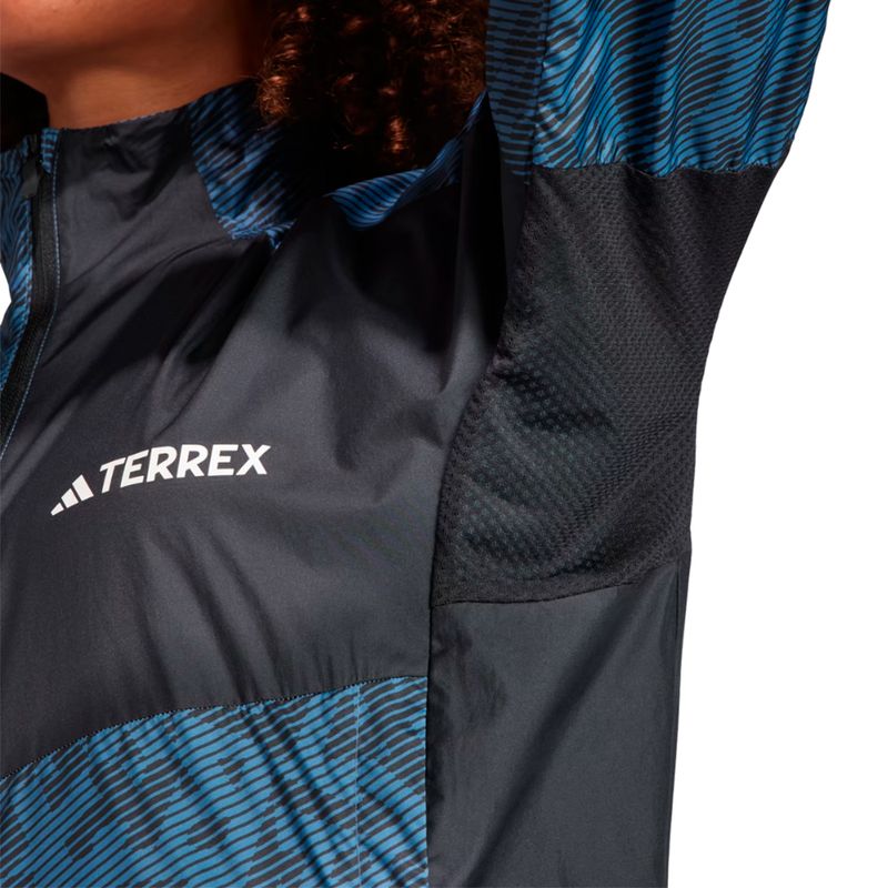 CAMPERA-RUNNING-MUJER-ADIDAS-TERREX-ROMPEVIENTOS