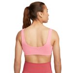 TOP-TRAINING-MUJER-NIKE-ALATE-ALL-U