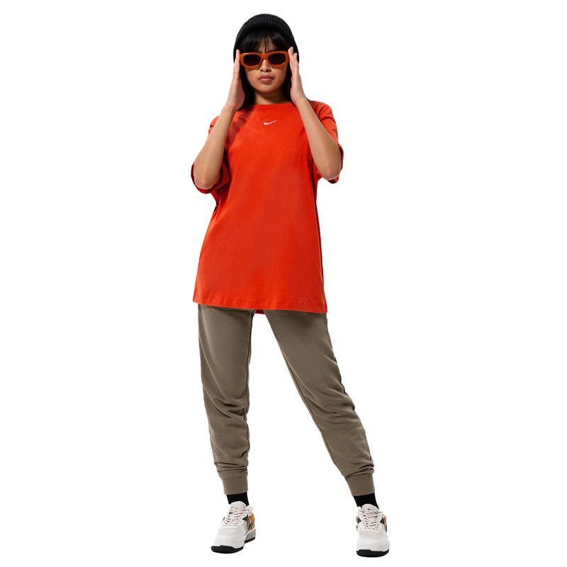 REMERA-URBANA-MUJER-NIKE-SPORTSWEAR-ESSENTIAL