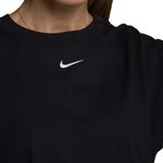 REMERA-URBANA-MUJER-NIKE-SPORTSWEAR-ESSENTIAL