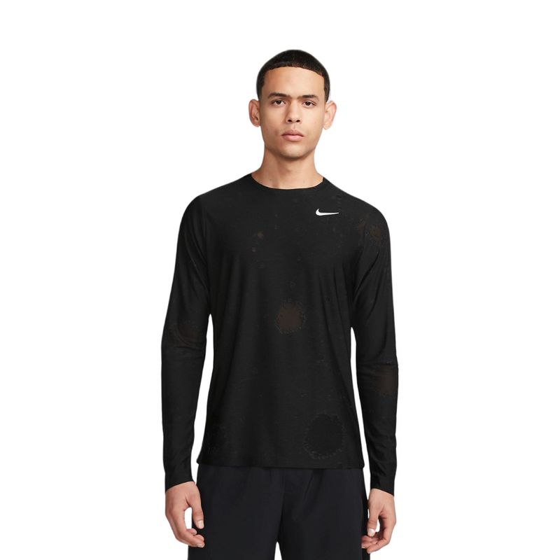 REMERA-TRAINING-HOMBRE-NIKE-SWOOSH