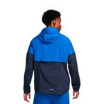 CAMPERA-RUNNING-HOMBRE-NIKE-IMPOSSIBLY-LIGHT-WINDRUNNER