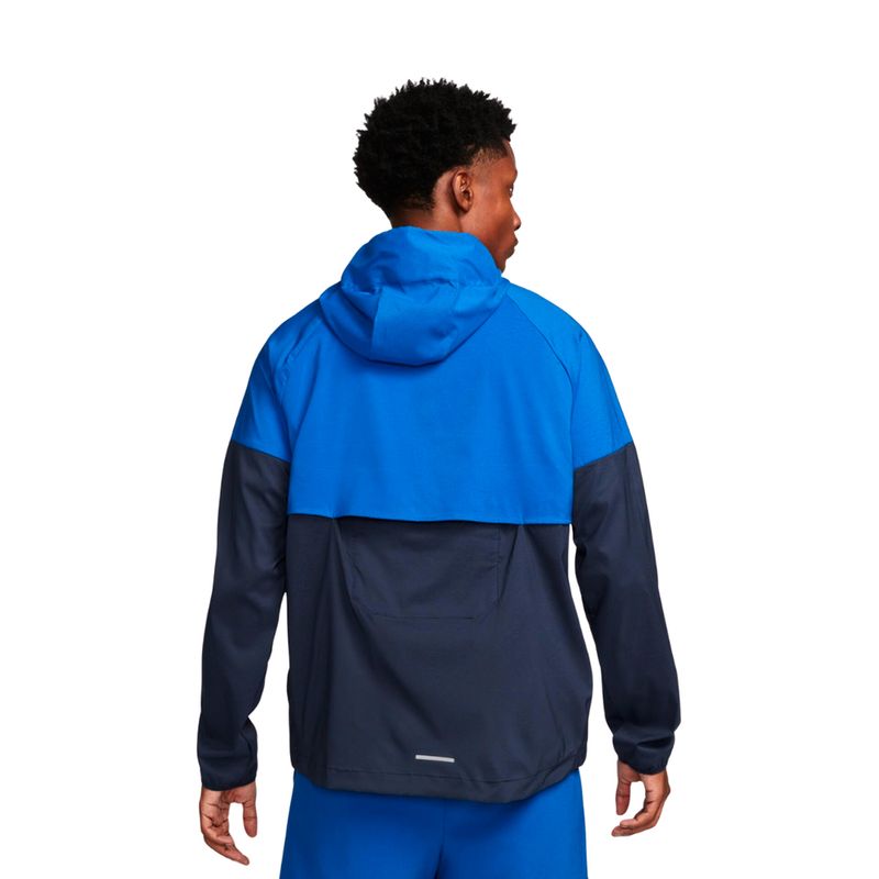 CAMPERA-RUNNING-HOMBRE-NIKE-IMPOSSIBLY-LIGHT-WINDRUNNER