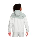 CAMPERA-URBANA-HOMBRE-NIKE-WINDRUNNER