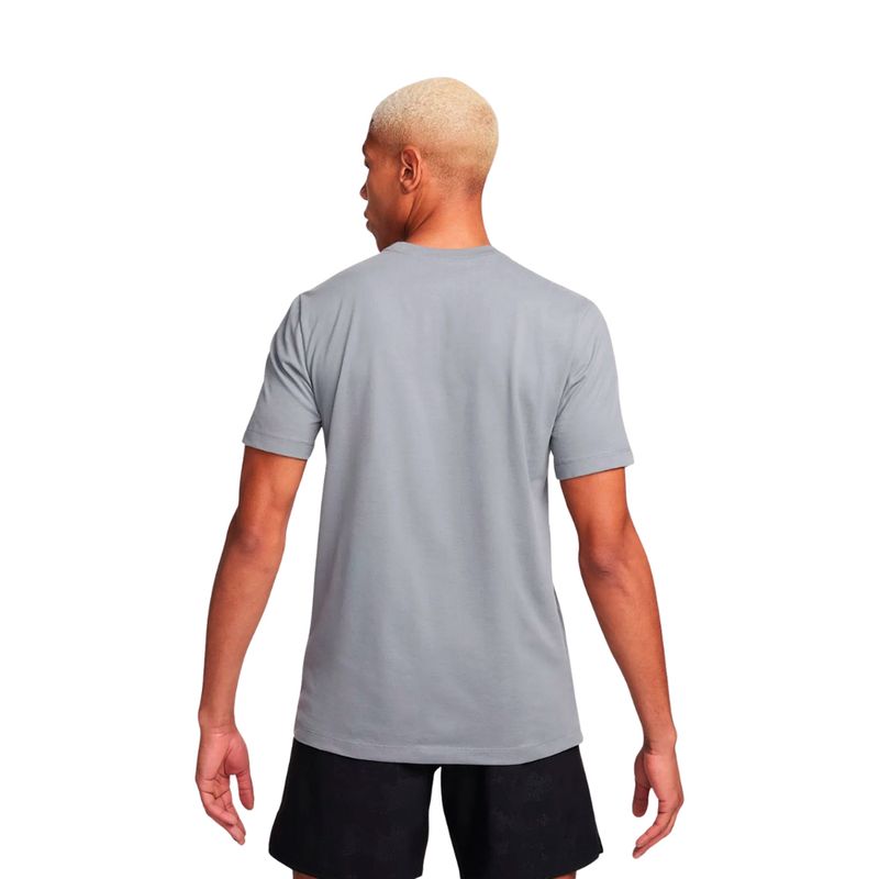 REMERA-TRAINING-HOMBRE-NIKE-DRI−FIT