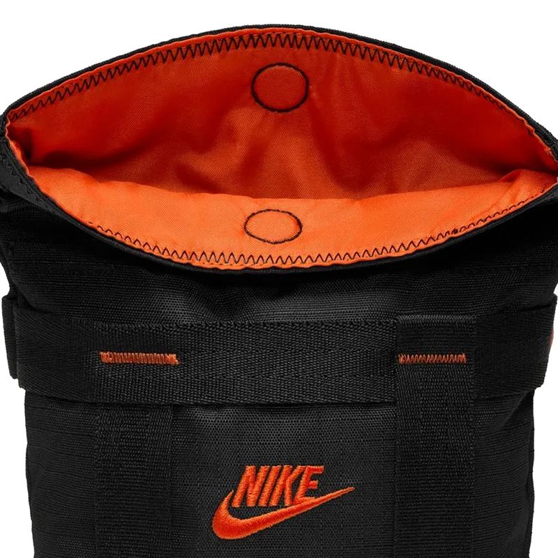 RIÑONERA-URBANA-UNISEX-NIKE-SPORTSWEAR