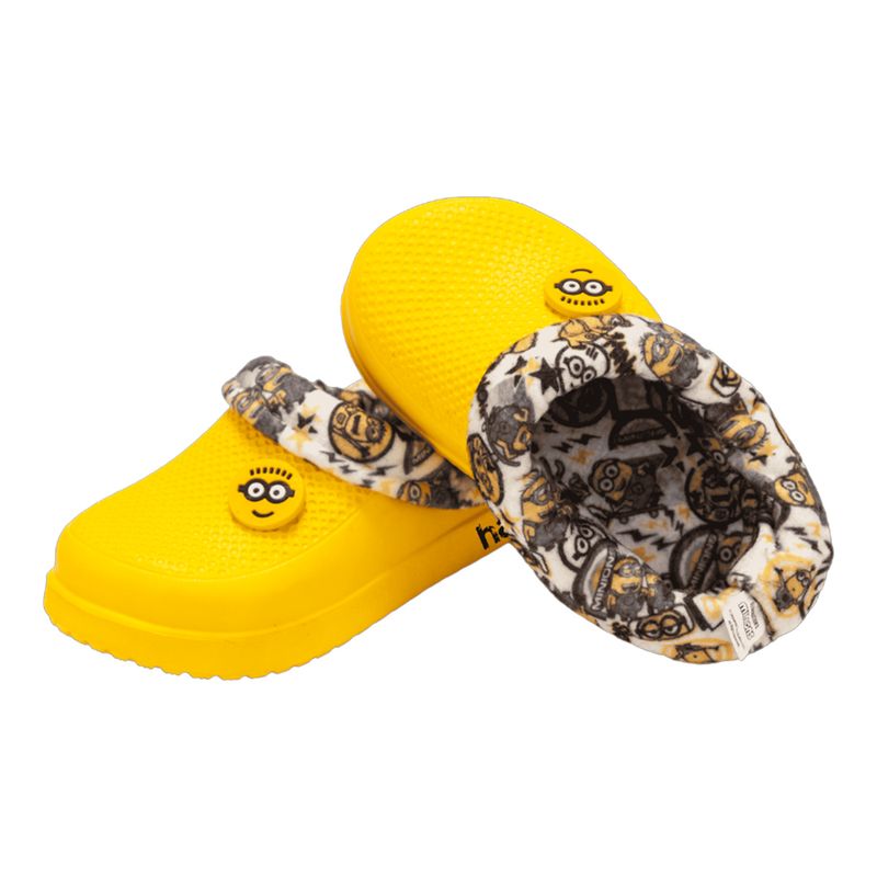 ZUECOS-URBANOS-NIÑO-HARENNA-MINIONS-BANANA