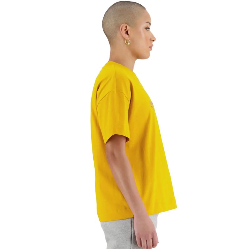 REMERA-URBANA-MUJER-NEW-BALANCE-ATHLETICS-COTTON