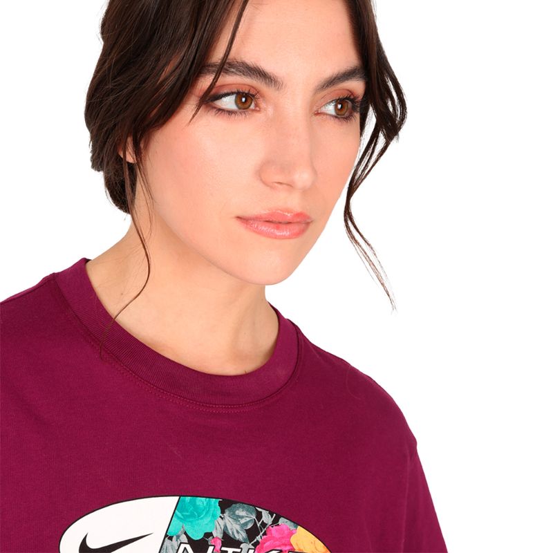 REMERA-URBANA-MUJER-NIKE-BOXY-ICON-CLASH