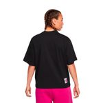 REMERA-URBANA-MUJER-NIKE-BOXY-ICON-CLASH