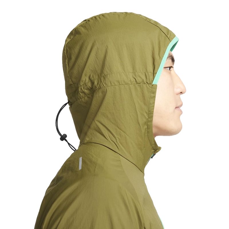 CAMPERA-RUNNING-HOMBRE-NIKE-AIREEZ