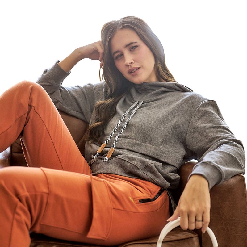 BUZO-URBANO-MUJER-FEMME-JOAQUINA