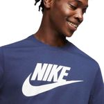 REMERA-URBANA-HOMBRE-NIKE-ICON-FUTURA