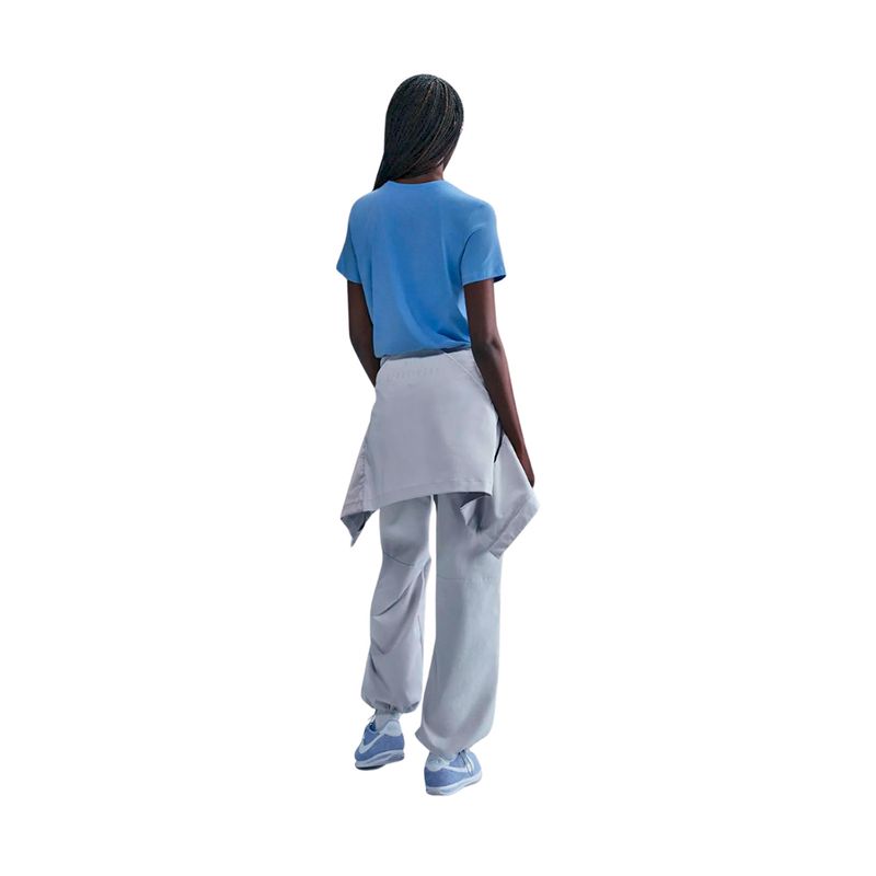REMERA-URBANA-MUJER-NIKE-CLUB-ESSENTIALS