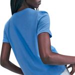 REMERA-URBANA-MUJER-NIKE-CLUB-ESSENTIALS