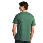 REMERA-OUTDOOR-HOMBRE-TIMBERLAND-KENNEBEC-RIVER-TREE