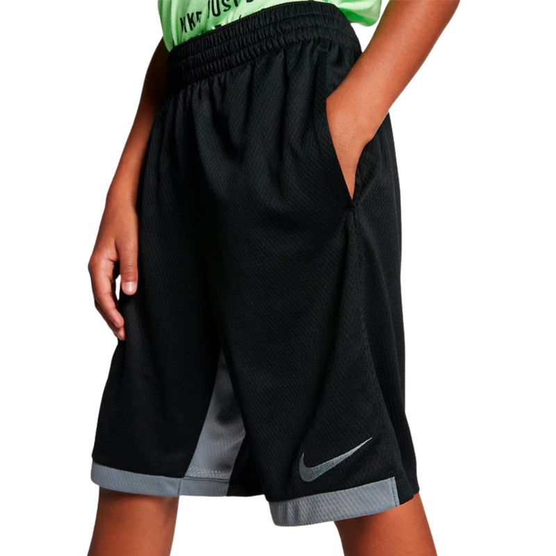SHORT-TRAINING-NIÑO-NIKE-TROPHY