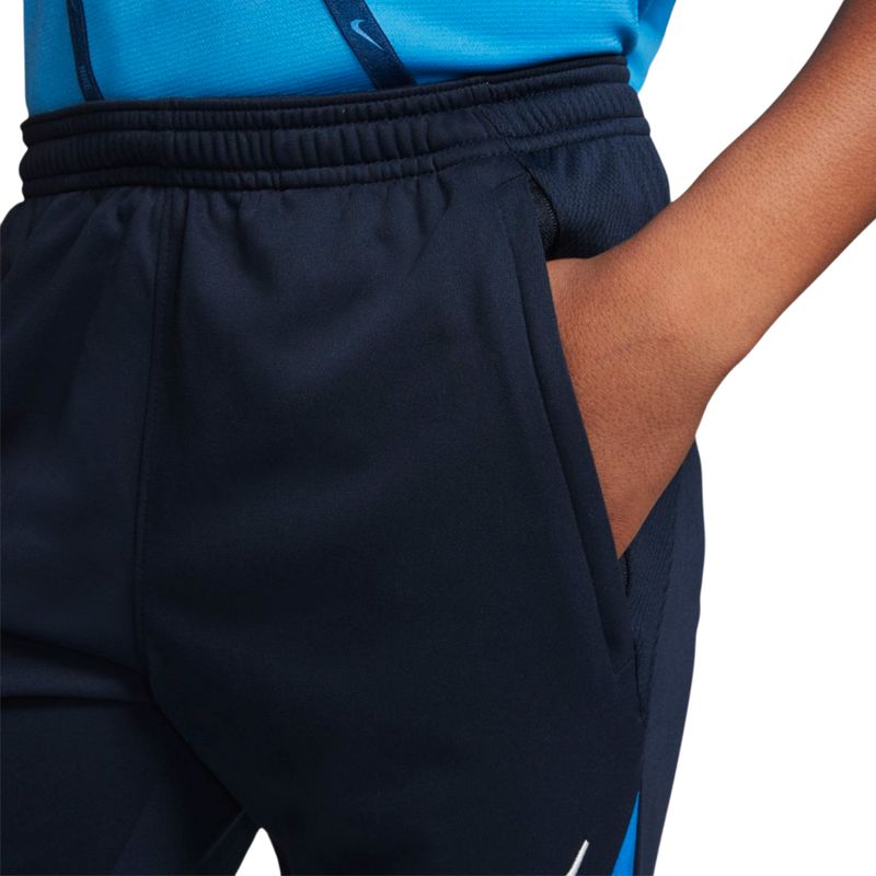 SHORT-FUTBOL-NIÑO-NIKE-ACADEMY-M18