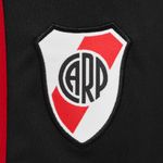 SHORT-FUTBOL-NIÑO-ADIDAS-RIVER-PLATE-TITULAR-25−26