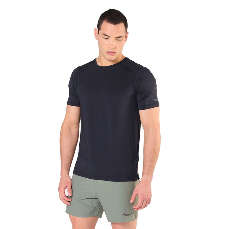REMERA-TRAIL-RUNNING-HOMBRE-SAUCONY-HURRICANE