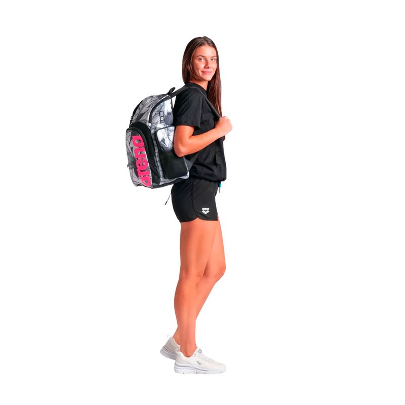 MOCHILA-NATACION-MUJER-ARENA-SPIKY-III-35