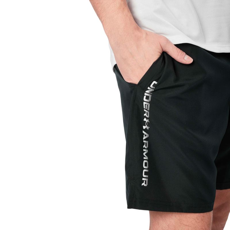 SHORT-TRAINING-HOMBRE-UNDER-ARMOUR-WOVEN-WORDMARK