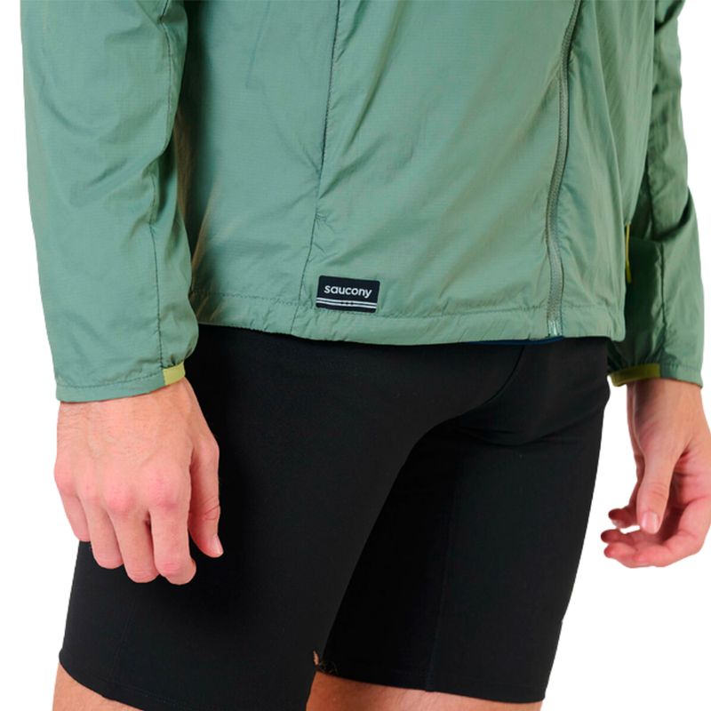 CAMPERA-RUNNING-HOMBRE-SAUCONY-PEREGRINE-PACKAWAY