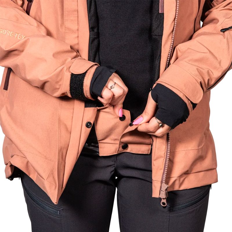CAMPERA-OUTDOOR-MUJER-ANSILTA-GHOST-GORE-TEX-CAPAS
