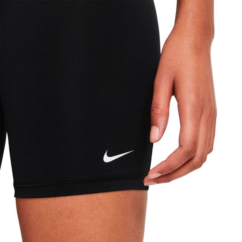 CALZA-CORTA-TRAINING-MUJER-NIKE-PRO-365