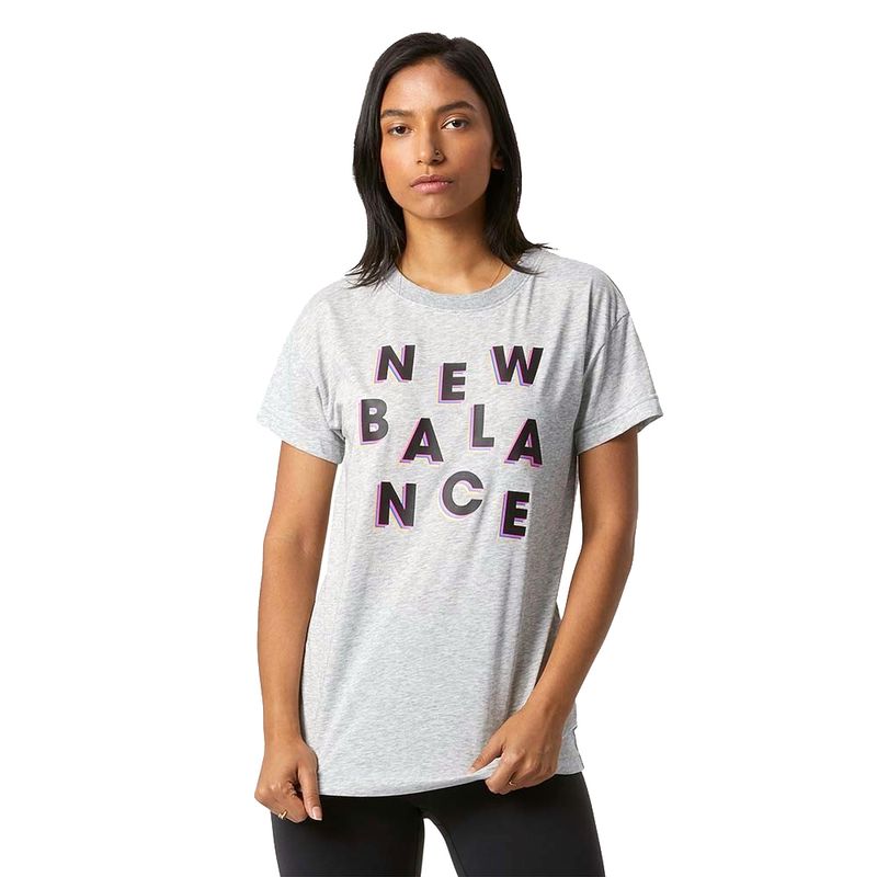 REMERA-TRAINING-MUJER-NEW-BALANCE-RELENTLESS-NOVELTY