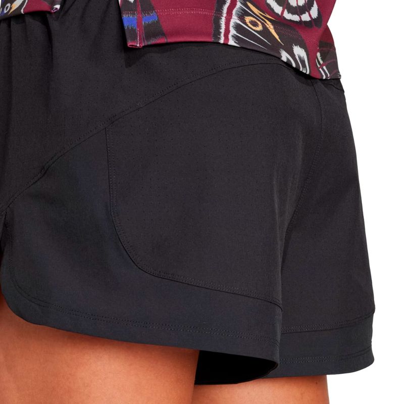 SHORT-TRAINING-MUJER-ADIDAS-RACER-PACER