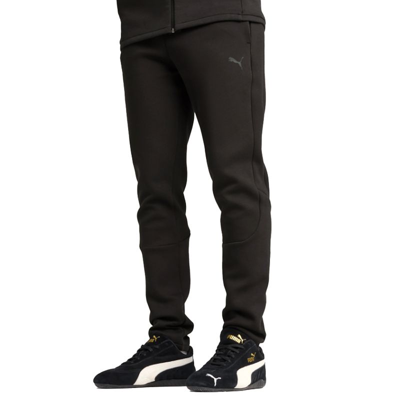 PANTALON-URBANO-HOMBRE-PUMA-EVOSTRIPE-CORE