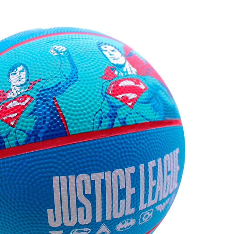 PELOTA-BASQUET-NIÑO-DRIBBLING-SUPERMAN-7