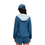 CAMPERA-RUNNING-MUJER-PUMA-RUN-VELOCITY-WOVEN