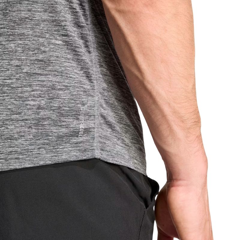 REMERA-RUNNING-HOMBRE-ADIDAS-OWN